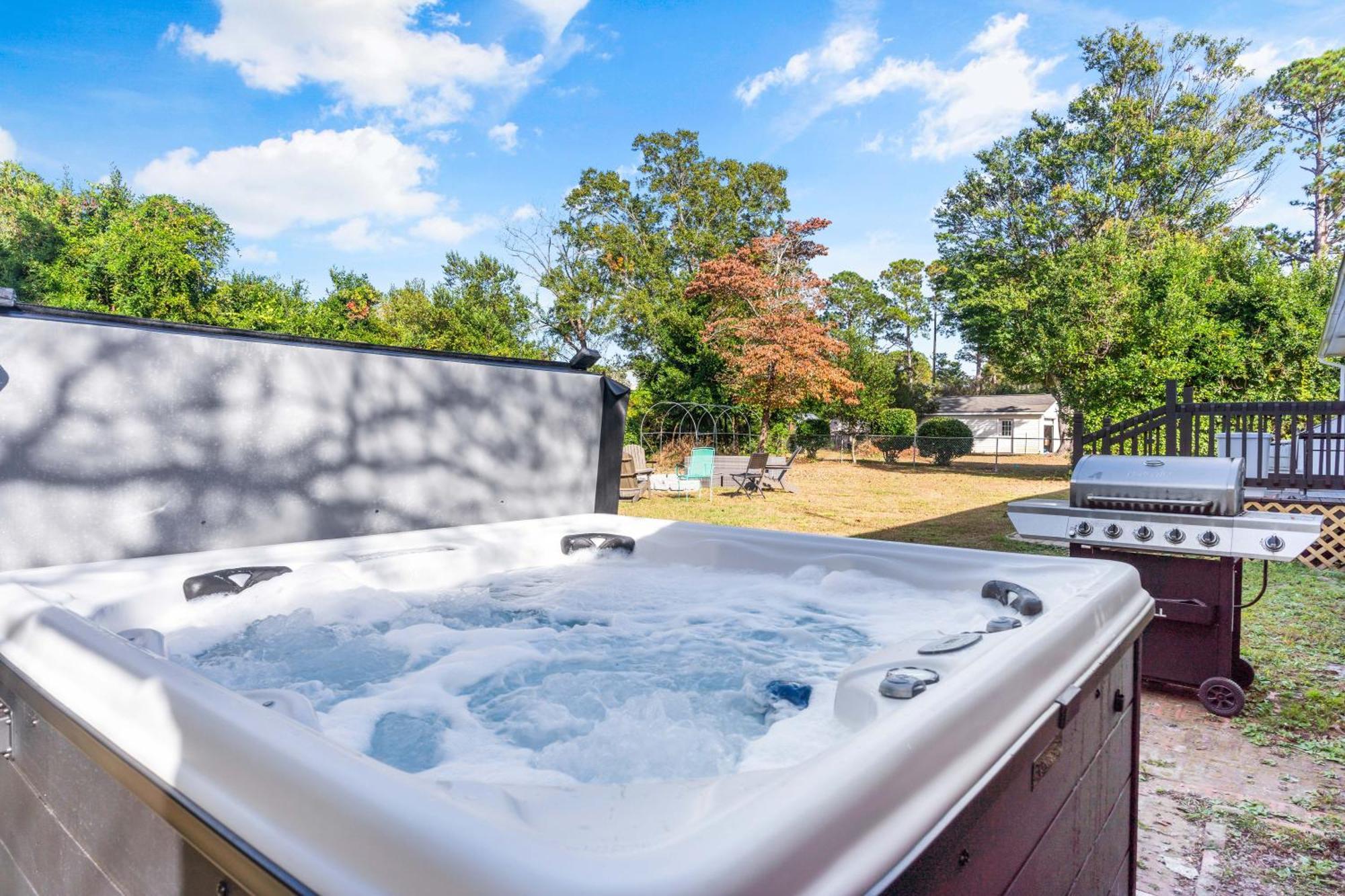 威尔明顿Chill Retreat, Hot Tub, Large Private Yard别墅 外观 照片